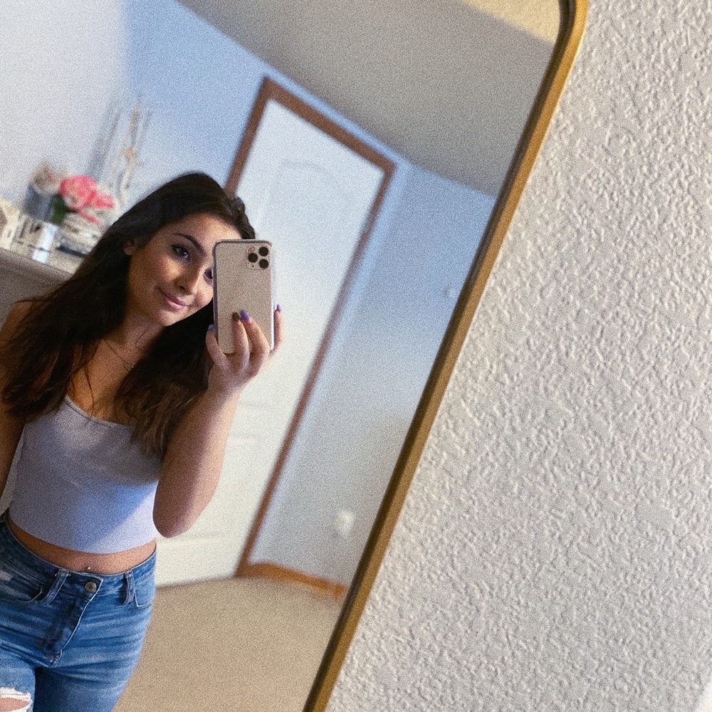 Meet your Posher, Aryana